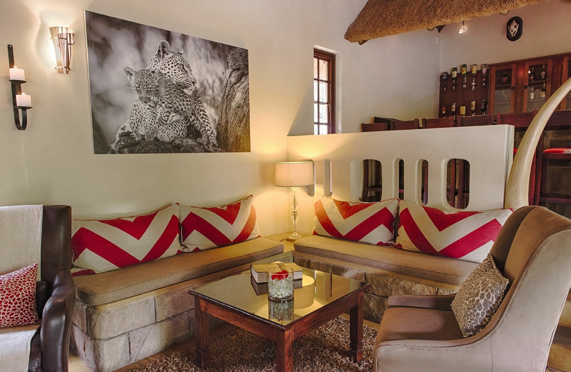 Elephant Plains Game Lodge เขตอนุรักษ์พันธุ์สัตว์ป่าซาบีแซนด์ ภายนอก รูปภาพ