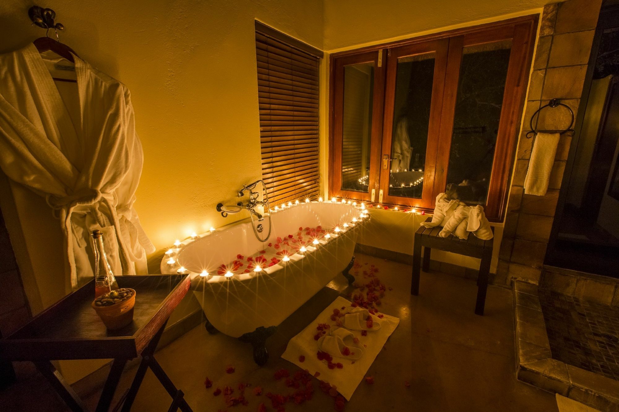 Elephant Plains Game Lodge เขตอนุรักษ์พันธุ์สัตว์ป่าซาบีแซนด์ ภายนอก รูปภาพ